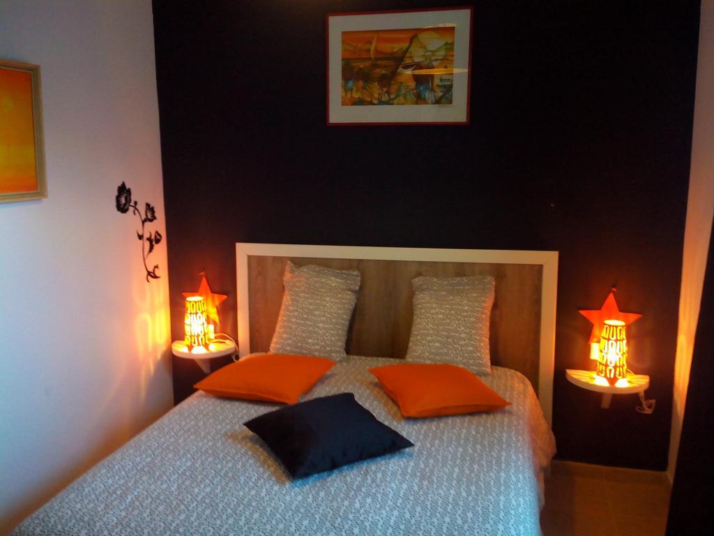 Hotel Casa Grande Constantina Oda fotoğraf